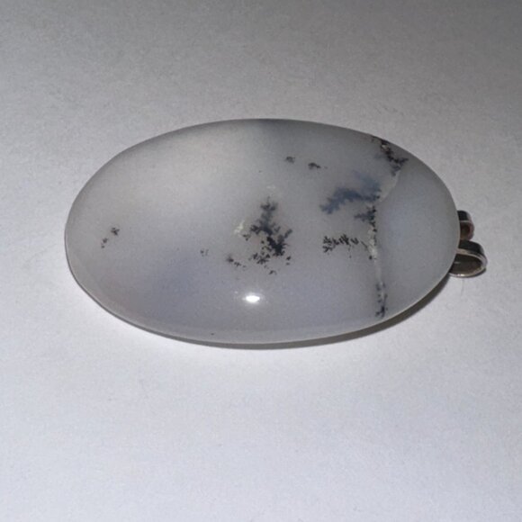 White Dendritic Agate Oval Pendant - Picture 3 of 11